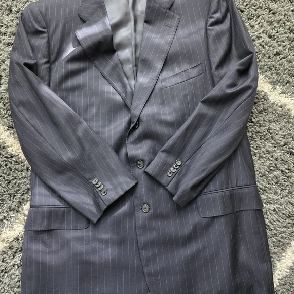 ERMENEGILDO ZEGNA Navy Blue Wool Pinstripe 2 PC Suit 46 R (EU 56)